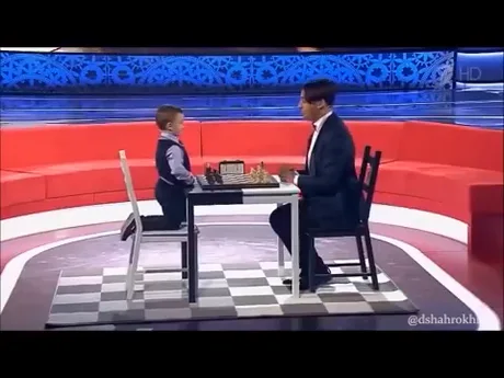 ANATOLY KARPOV MAKES CHILD CRY ON TV 