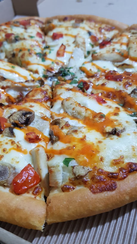 Spicy Chicken Ranch Pizza With Peri Peri Sauce 9gag