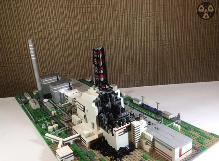 Model of the Chernobyl nuclear power plant from Lego. 3,000 pieces and ...