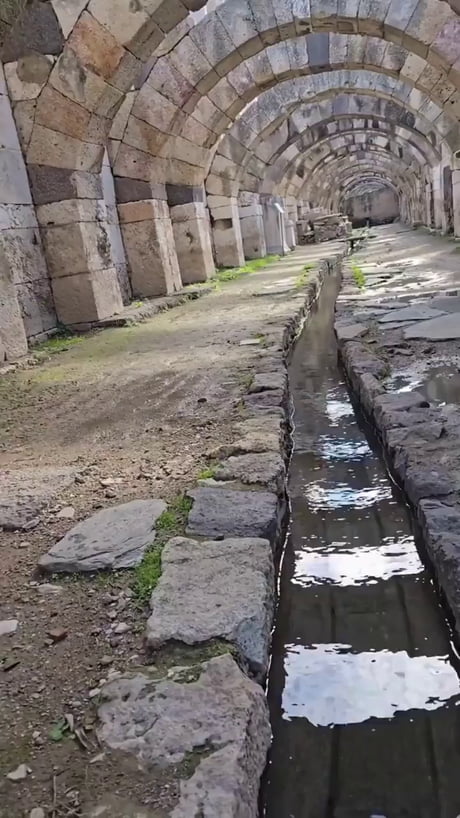 Ancient Roman engineering still going strong after 2000 years
