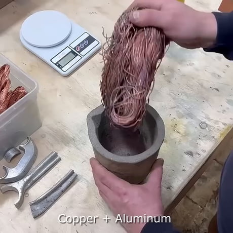 Woodturning a lamp is nothing new but that jig to cut the spirals was nicely done...