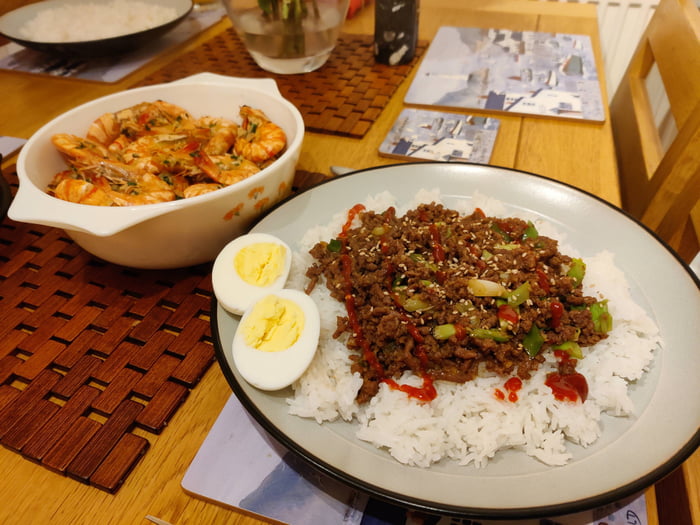 Korean BBQ Style Beef Mince & Filipino Style King Prawns 9GAG