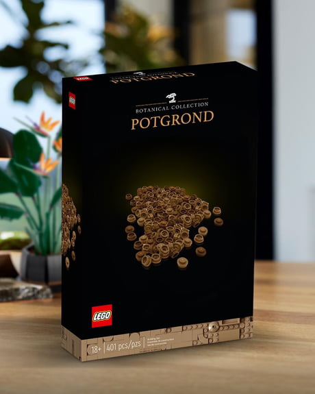 New in the Lego botanical garden collection: dirt - 9GAG
