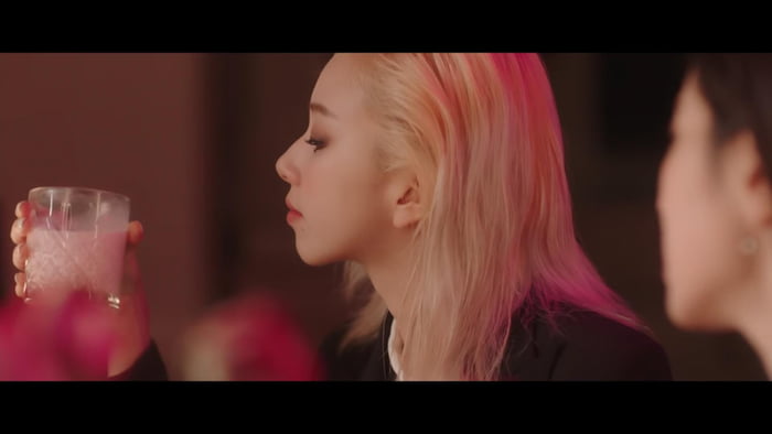 Photo : Chaeyoung