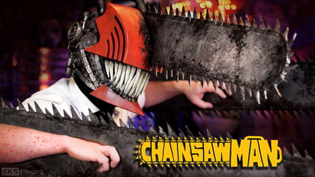 Forger family cosplaying as Chainsaw Man characters - 9GAG