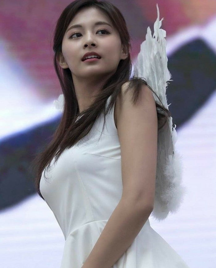 Photo : Angel Tzuyu