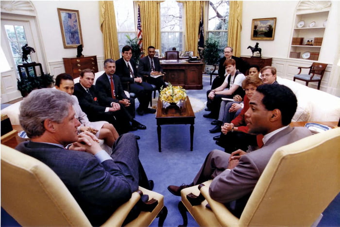 Clinton invites OJ Simpson and his Dream Team to the WH to congratulate ...