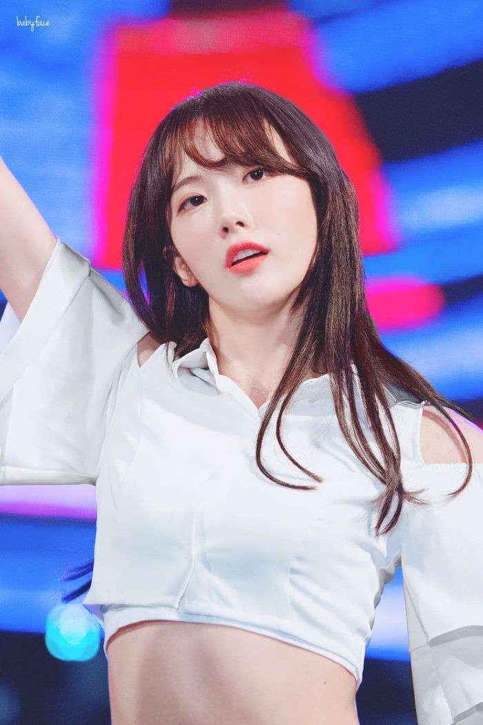 Photo : WJSN Luda