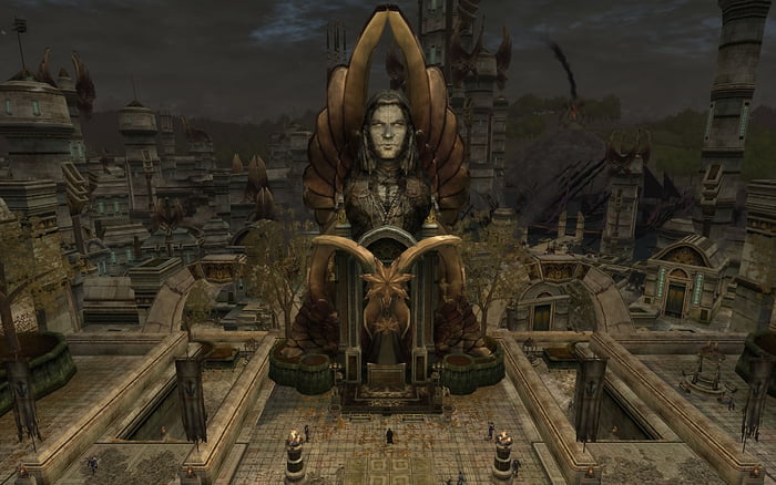 In LotRO's version of Pelargir there is the Statue of Thorongil ...