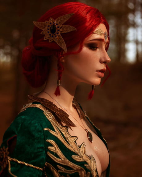 Triss Merigold - Golden Cat Cosplay - Cospix