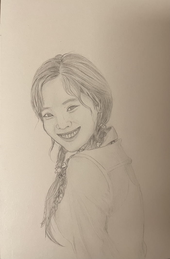 Photo : Dahyun Sketch