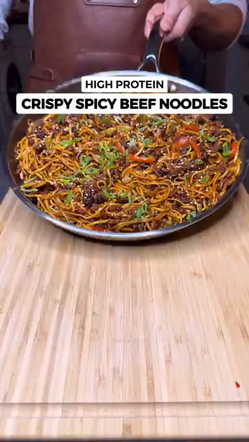 Crispy spicy beef noodles