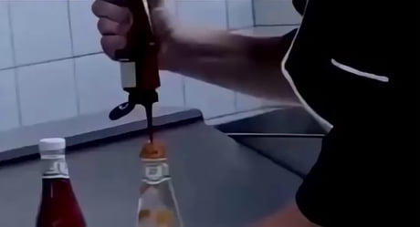 Restaurants kept refilling Heinz bottles with cheap ketchup so Heinz made a label tweak