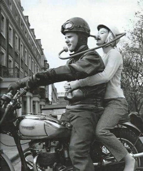 motorcycle passenger communication