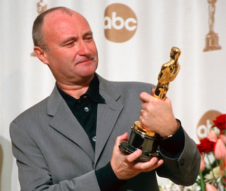 Phil Collins at the 1999 Oscars - 9GAG