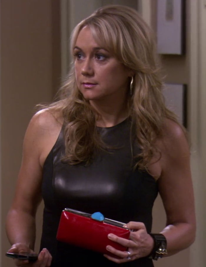 Megyn Price - 9GAG