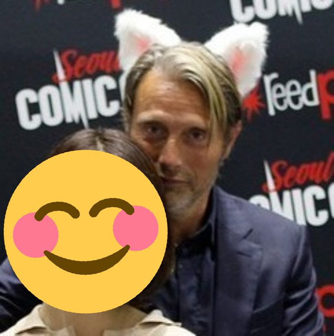 14 Pics Of Mads Mikkelsen Being His Kawaii Self In Fan Photos - 9GAG