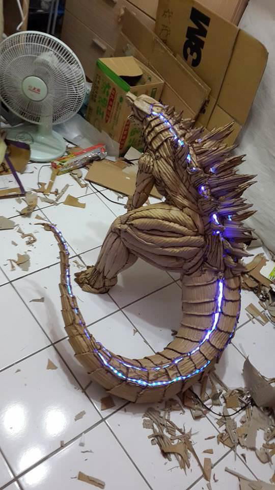 Godzilla made out of cardboard by Kai-Xiang Xhong - 9GAG