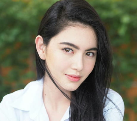thai actress mai
