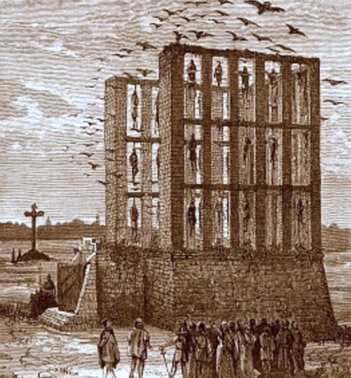 In the 13th century, the giant Montfaucon gallows were erected near Paris, but they have not survived to this day. Montfaucon was divided into sections by vertical posts and horizontal beams and could be used to execute up to 50 people at once.