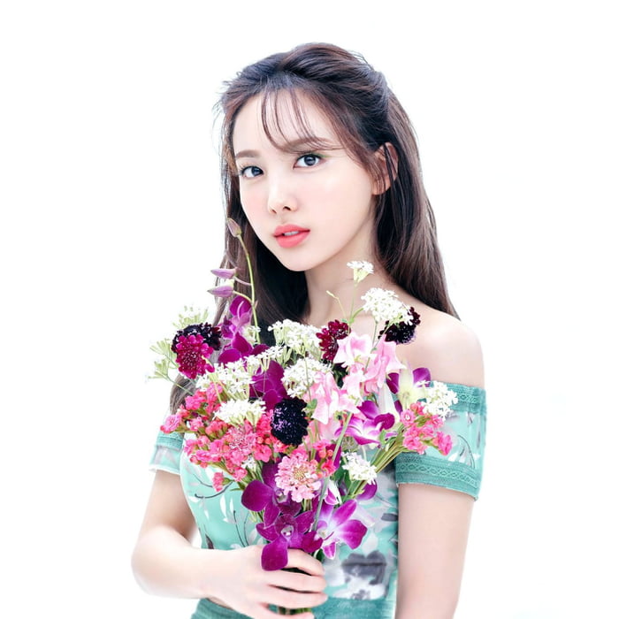 Photo : Nayeon