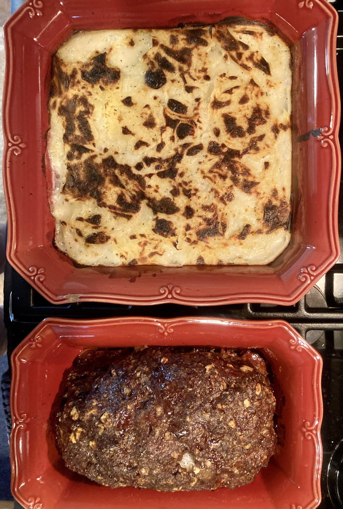 Cajun Garlic Meatloaf and Au Gratin Potatoes 9GAG