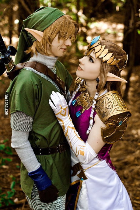 Link and Zelda cosplay by fenixfatalist - 9GAG