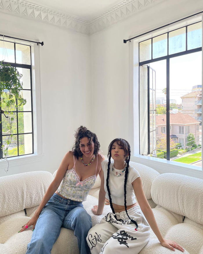 Photo : Slizardmcguire w/ Jennie