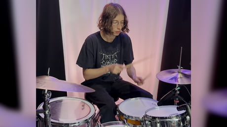 STOP Right there you Criminal Scum! Here's some Drum n Bass. 58Sec - Starpowerdrummer