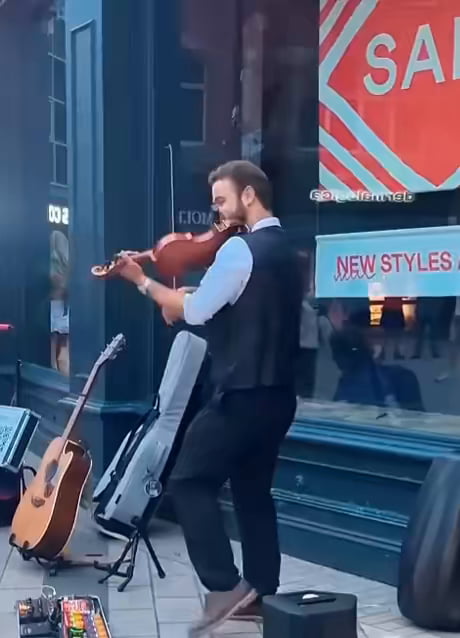 Let’s take a moment to appreciate this snippet of Western culture