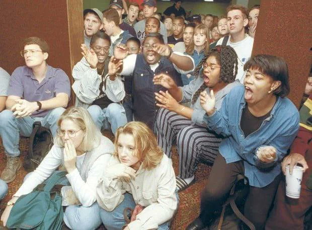 Reflections on the OJ Simpson Verdict – A Divisive Moment in American History Highlighting Racial Tensions
