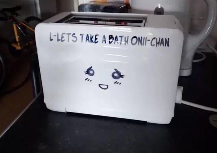 I present to you: The yandere toaster!