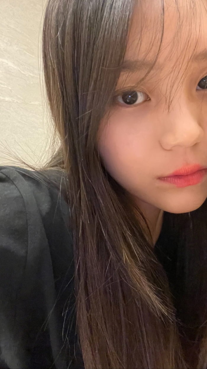 Photo : Okay but can we talk about how Umji is so beutiful?
