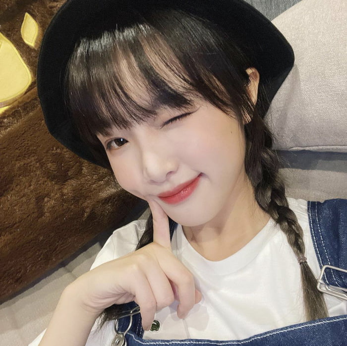 Photo : Cute Yena