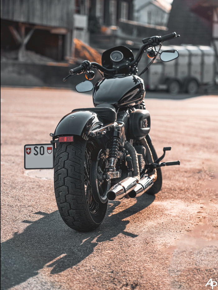 Any riders here?