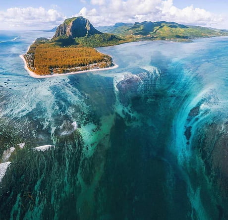 The Worlds Largest Waterfall Is In Fact Underwater Known As The Denmark Strait Cataract It Is Created When Less Dense Warm Water Meets More Dense Cold Water 9gag