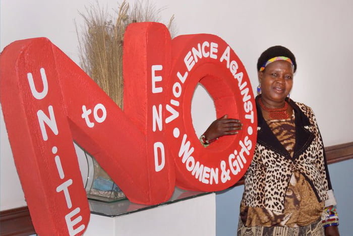 Female chief in Malawi broke up 850 child marriages and sent girls back to school.