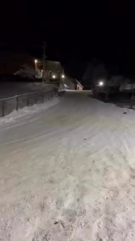 The screaming and the dude jumping out the way was awesome