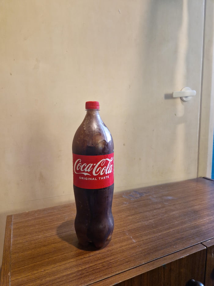 Accidentally put CocaCola in freezer / 9GAG