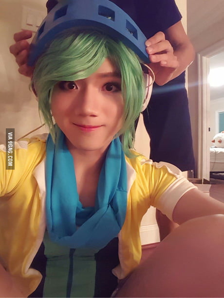 Arcade riven cosplay . it's a trap ! - 9GAG