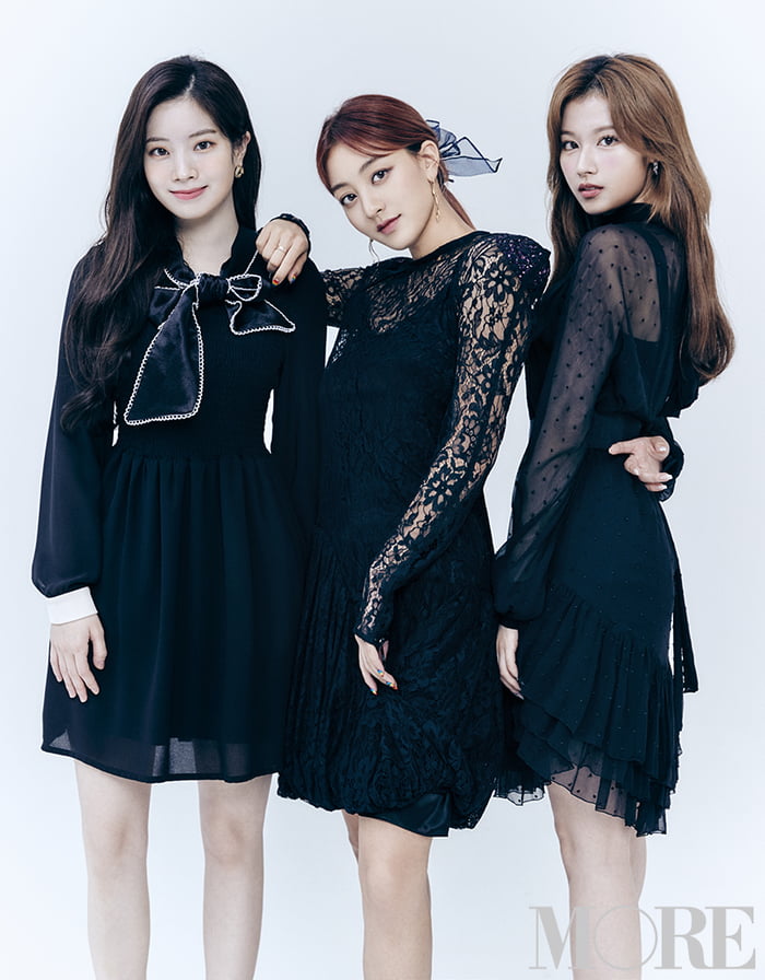 Photo : Sana, Dahyun & Jihyo