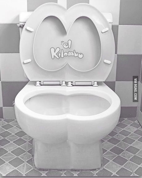 Kim kardashian toilet be like.... - 9GAG