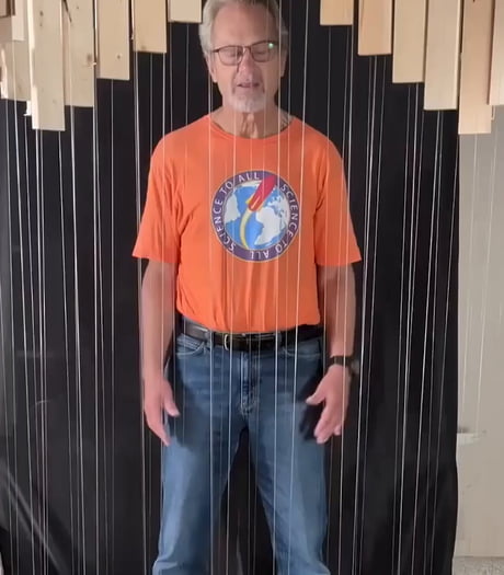 A new take on pendulum waves...