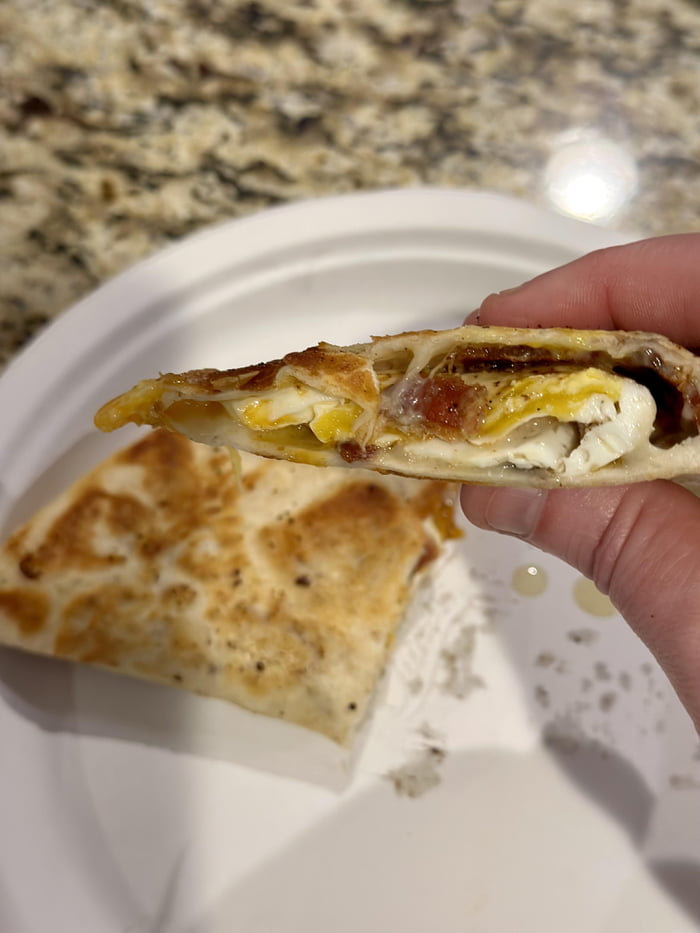 Bacon, fried egg and extra sharp cheddar cheese quesadilla 9GAG