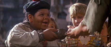In Hook (1991) the scene where Peter passes his sword to one of the Lost  Boys was improvised. None of the cast knew who Robin Williams would give  the sword to, so