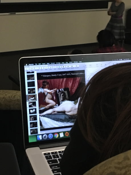 Woman Watching Porn On Computer - Smh girl in front of me watching porn in class - 9GAG