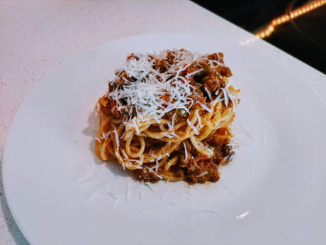 Spaghetti With Authentic Bolognese Sauce Made With San Marzano Passata That Was Cooked And Reduced For 5 Hours With Real Pecorino Romano On Top 9gag