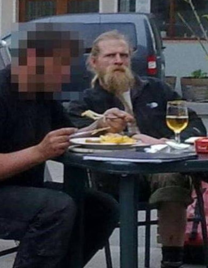 Is that who I think it is?