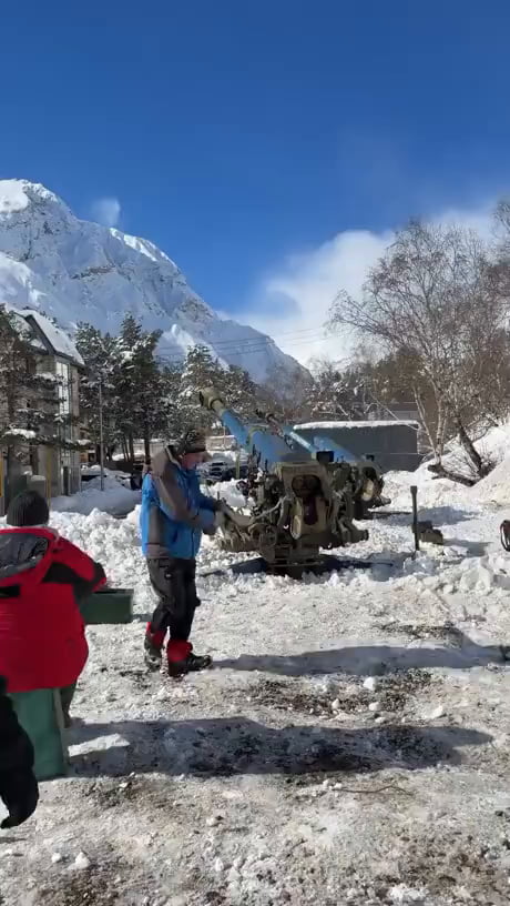 That's not how I imagined snow cannon