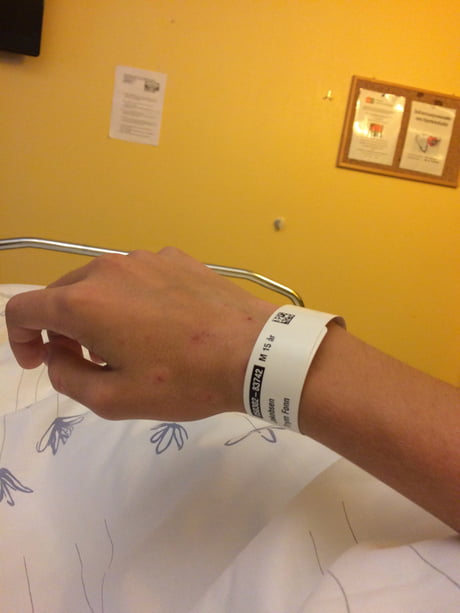 hospital wristband snapchat